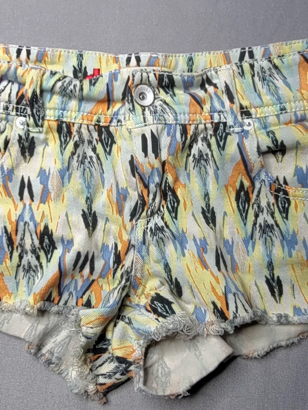 Dollhouse women shorts multicolor Aztec Multicolor Aztec-Print Denim size M